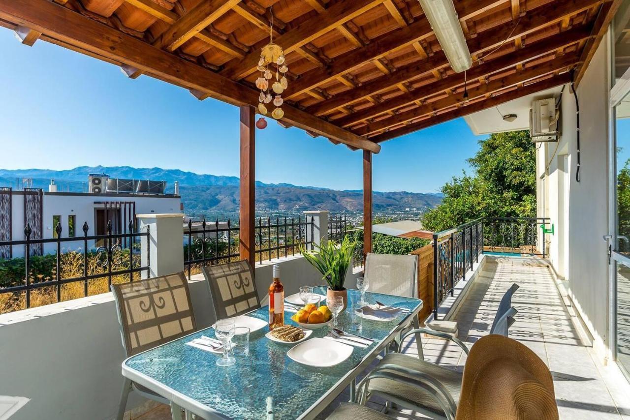 Superior Apartment - Overlooking Chania-With Pool Chania  Bagian luar foto
