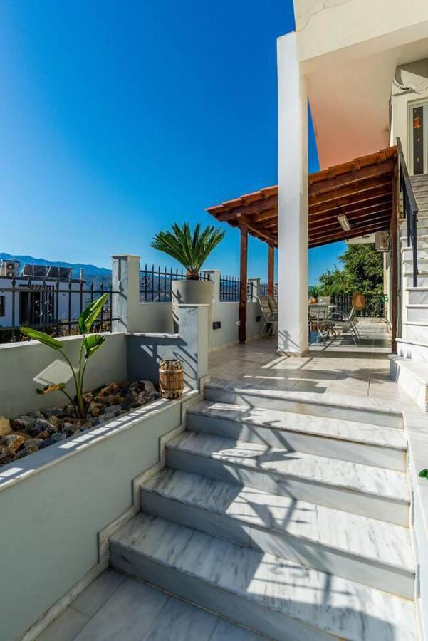 Superior Apartment - Overlooking Chania-With Pool Chania  Bagian luar foto