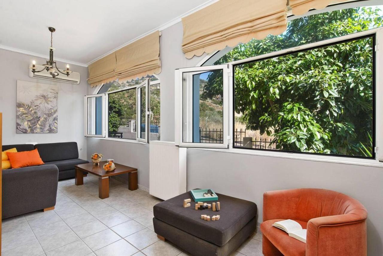 Superior Apartment - Overlooking Chania-With Pool Chania  Bagian luar foto