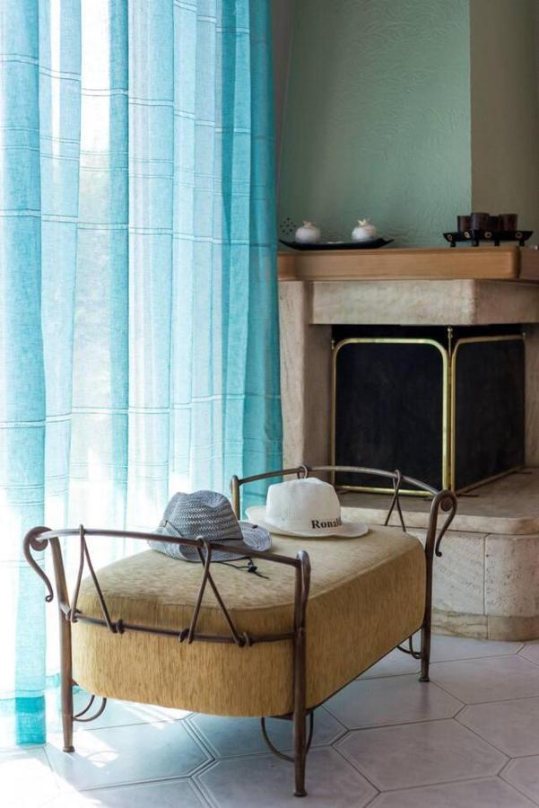 Superior Apartment - Overlooking Chania-With Pool Chania  Bagian luar foto