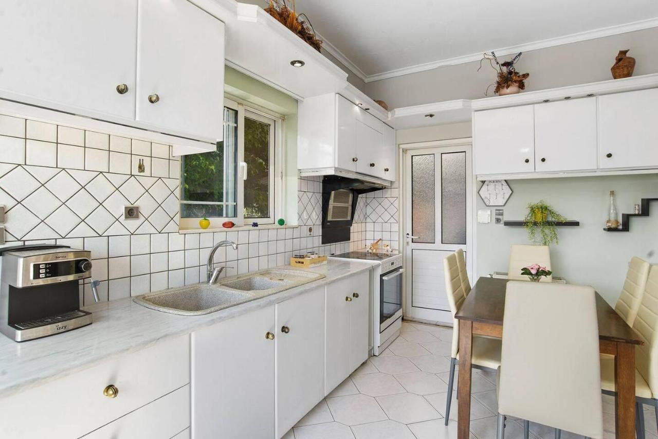 Superior Apartment - Overlooking Chania-With Pool Chania  Bagian luar foto